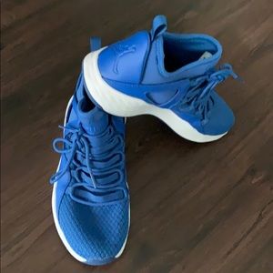 Air Jordan Youth gym shoes